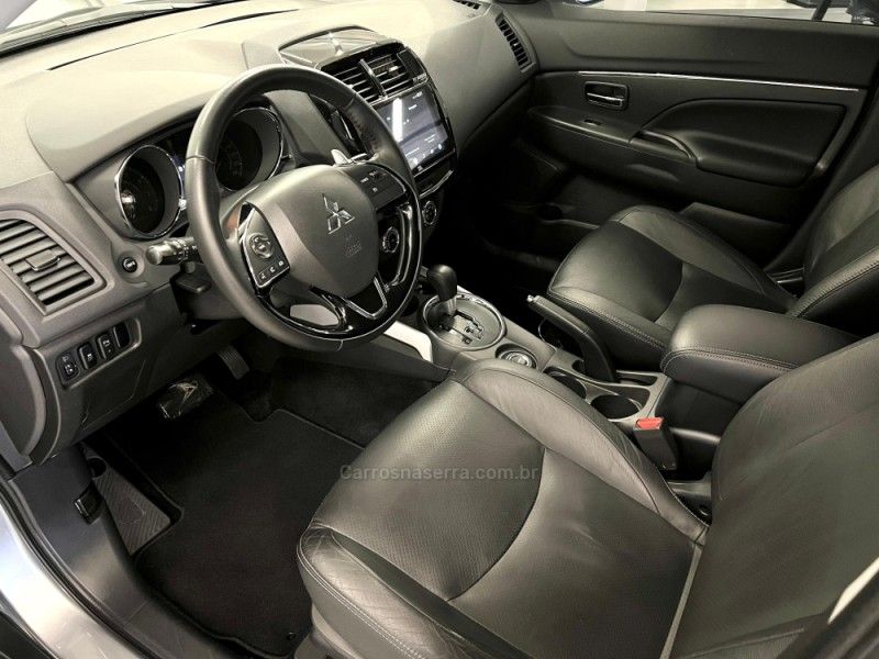 MITSUBISHI OUTLANDER 2.0 HPE 4×4 MIVEC SPORT 2020/2021 ÓTIMA CAR FLORES DA CUNHA / Carros no Vale