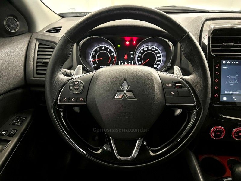 MITSUBISHI OUTLANDER 2.0 HPE 4×4 MIVEC SPORT 2020/2021 ÓTIMA CAR FLORES DA CUNHA / Carros no Vale