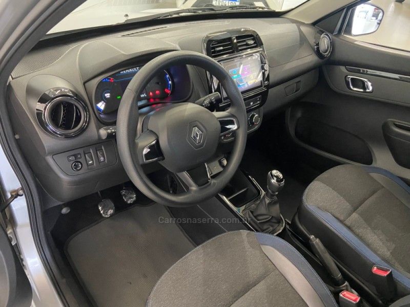RENAULT KWID 1.0 12V SCE INTENSE 2022/2023 ÓTIMA CAR FLORES DA CUNHA / Carros no Vale