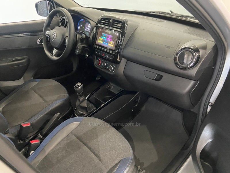 RENAULT KWID 1.0 12V SCE INTENSE 2022/2023 ÓTIMA CAR FLORES DA CUNHA / Carros no Vale
