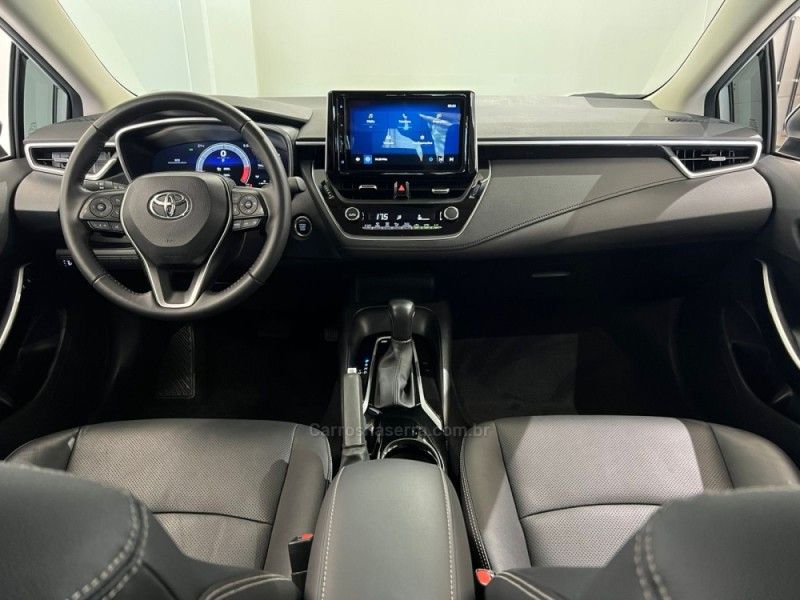 TOYOTA COROLLA 2.0 XEI 16V 2024/2024 ÓTIMA CAR FLORES DA CUNHA / Carros no Vale
