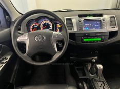 TOYOTA HILUX 3.0 SRV TOP 4X4 CD 16V TURBO INTERCOOLER 2013/2014 ÓTIMA CAR FLORES DA CUNHA / Carros no Vale