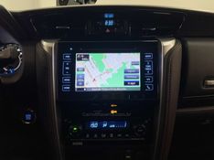 TOYOTA HILUX SW4 2.7 SRV 4X2 16V 7 LUGARES 2018/2019 ÓTIMA CAR FLORES DA CUNHA / Carros no Vale