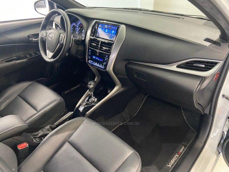 TOYOTA YARIS 1.5 X WAY 16V 2019/2019 ÓTIMA CAR FLORES DA CUNHA / Carros no Vale