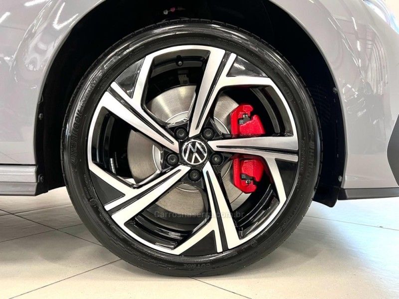VOLKSWAGEN GOLF 2.0 TSI GTI 16V TURBO 2026/2026 ÓTIMA CAR FLORES DA CUNHA / Carros no Vale