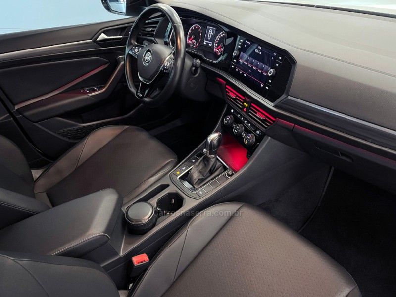 VOLKSWAGEN JETTA 1.4 16V TSI COMFORTLINE TIPTRONIC 2018/2019 ÓTIMA CAR FLORES DA CUNHA / Carros no Vale