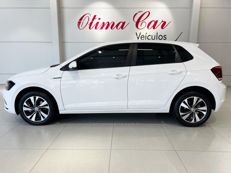 VOLKSWAGEN POLO 1.0 200 TSI COMFORTLINE 2019/2020 ÓTIMA CAR FLORES DA CUNHA / Carros no Vale
