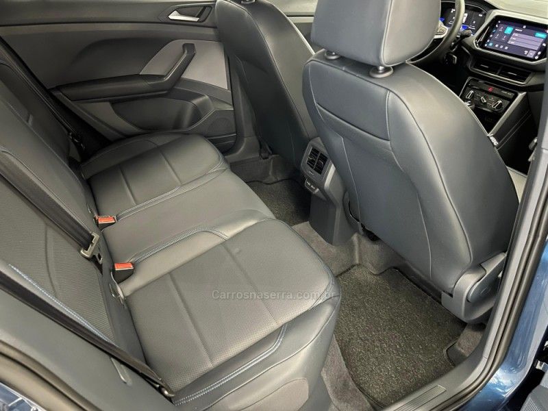 VOLKSWAGEN T-CROSS 1.0 TSI 12V 2023/2024 ÓTIMA CAR FLORES DA CUNHA / Carros no Vale