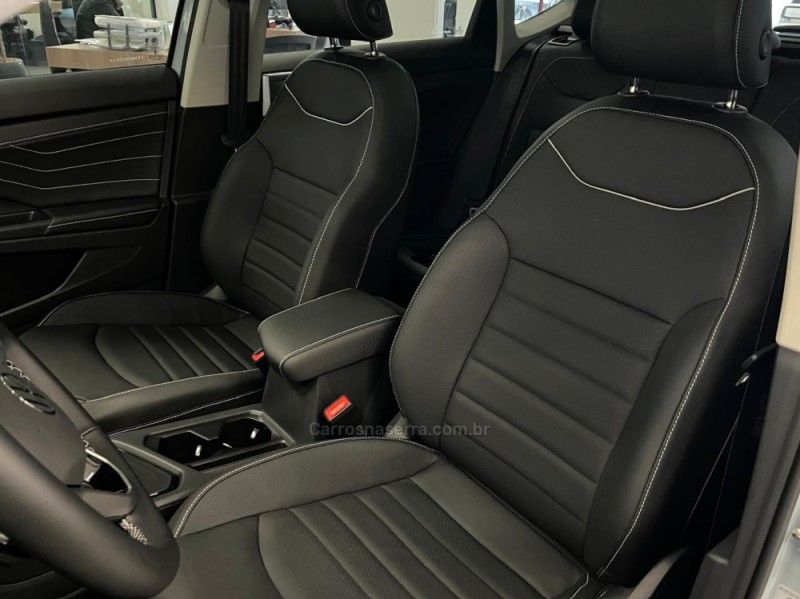 VOLKSWAGEN TAOS 1.4 16V HIGHLINE TSI 2026/2026 ÓTIMA CAR FLORES DA CUNHA / Carros no Vale