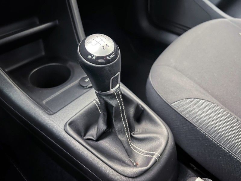 VOLKSWAGEN UP 1.0 MPI RUN UP 12V 2016/2017 ÓTIMA CAR FLORES DA CUNHA / Carros no Vale