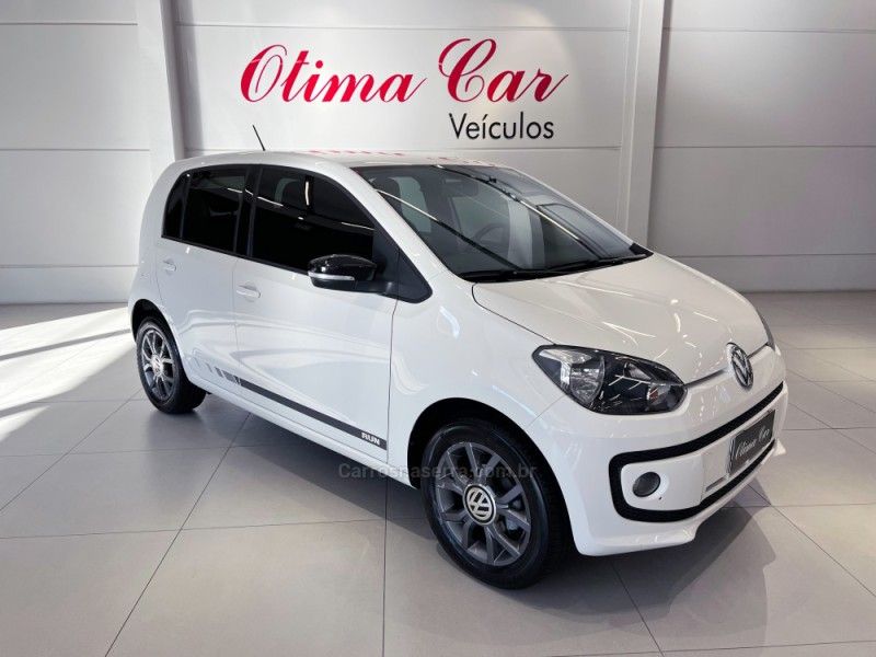VOLKSWAGEN UP 1.0 MPI RUN UP 12V 2016/2017 ÓTIMA CAR FLORES DA CUNHA / Carros no Vale