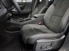 VOLVO XC 40 P6 RECHARGE ELECTRIC PLUS 2022/2023 ÓTIMA CAR FLORES DA CUNHA / Carros no Vale
