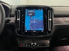 VOLVO XC 40 P6 RECHARGE ELECTRIC PLUS 2023/2024 ÓTIMA CAR FLORES DA CUNHA / Carros no Vale