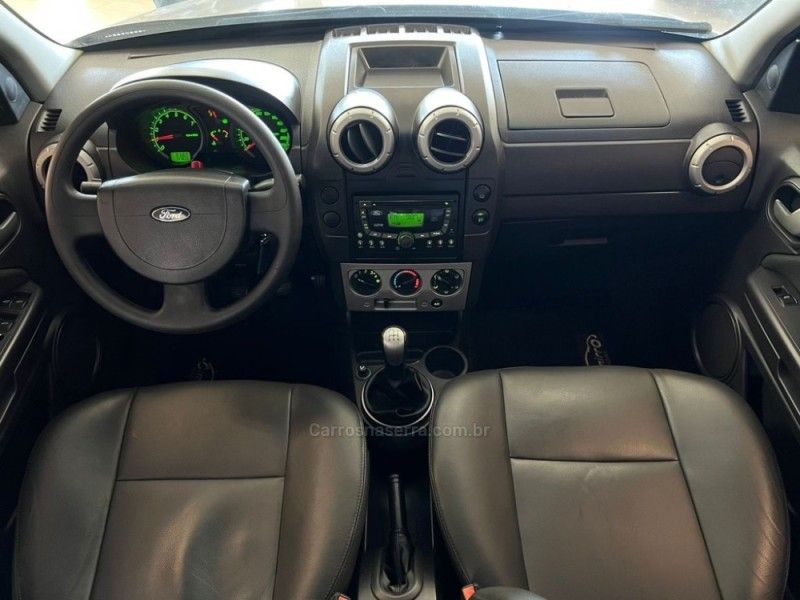 FORD ECOSPORT 1.6 XLT 8V 2007/2008 CIMIRRO AUTOMÓVEIS TAQUARA / Carros no Vale