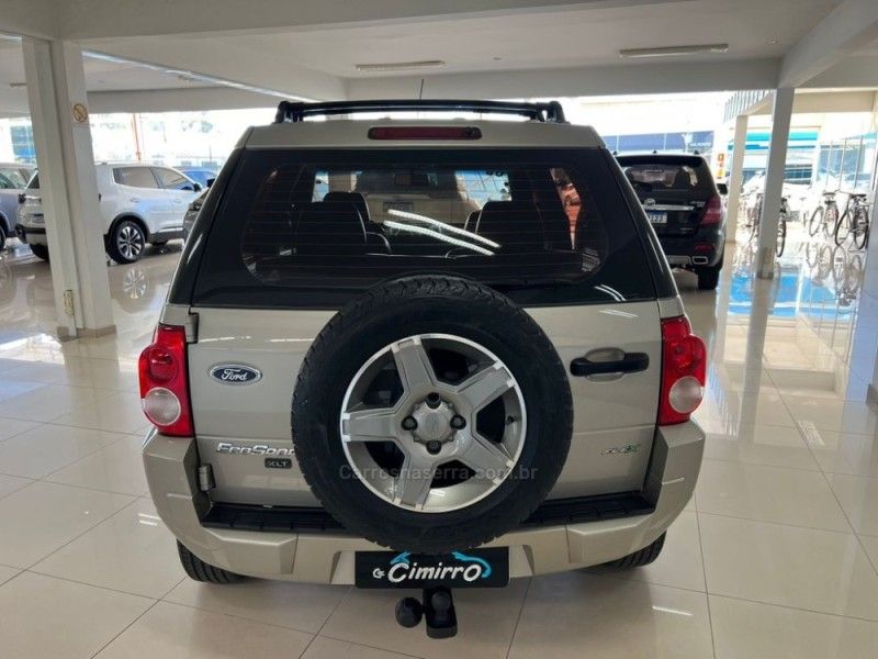 FORD ECOSPORT 1.6 XLT 8V 2007/2008 CIMIRRO AUTOMÓVEIS TAQUARA / Carros no Vale