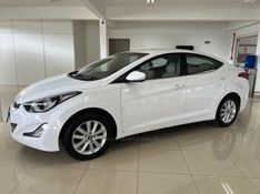 HYUNDAI ELANTRA 2.0 16V 2015/2016 CIMIRRO AUTOMÓVEIS TAQUARA / Carros no Vale