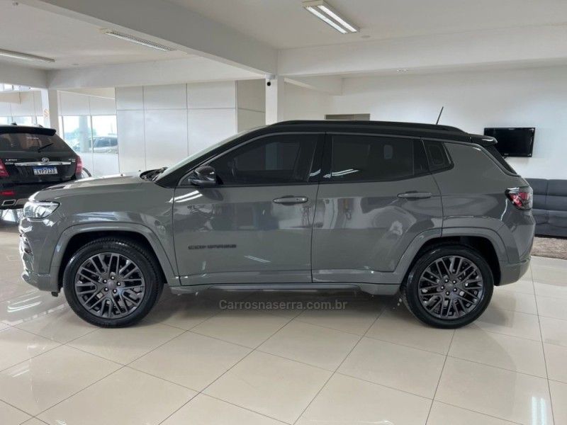 JEEP COMPASS 1.3 SERIE S T270 16V TURBO 2022/2023 CIMIRRO AUTOMÓVEIS TAQUARA / Carros no Vale