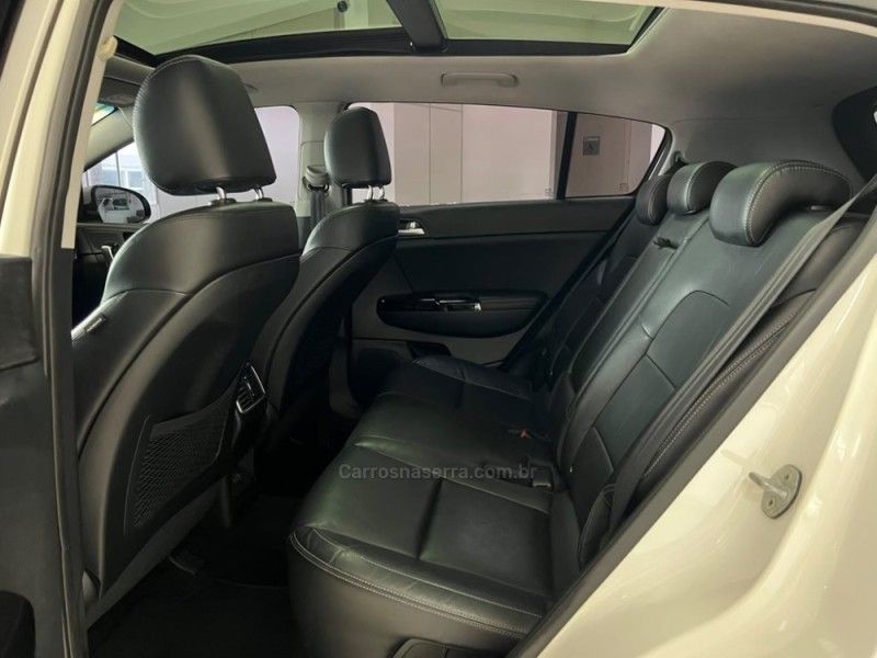 KIA SPORTAGE 2.0 EX2 4X2 16V 2016/2017 CIMIRRO AUTOMÓVEIS TAQUARA / Carros no Vale KIA SPORTAGE 2.0 EX2 4X2 16V 2016/2017 CIMIRRO AUTOMÓVEIS TAQUARA / Carros no Vale