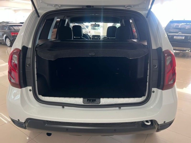 RENAULT DUSTER 1.6 EXPRESSION 4X2 16V 2018/2019 CIMIRRO AUTOMÓVEIS TAQUARA / Carros no Vale