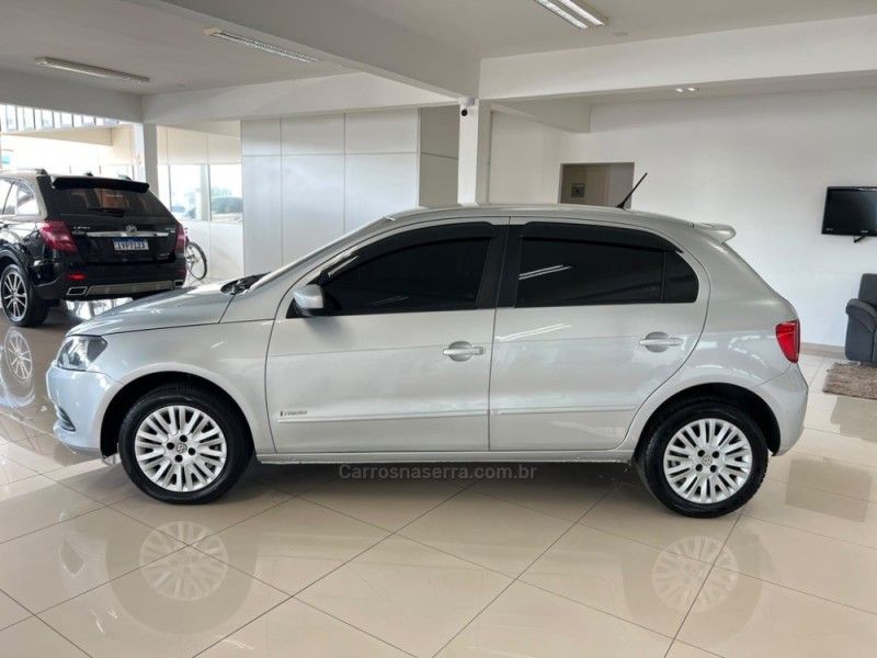 VOLKSWAGEN GOL 1.0 MI 8V 2013/2014 CIMIRRO AUTOMÓVEIS TAQUARA / Carros no Vale VOLKSWAGEN GOL 1.0 MI 8V 2013/2014 CIMIRRO AUTOMÓVEIS TAQUARA / Carros no Vale