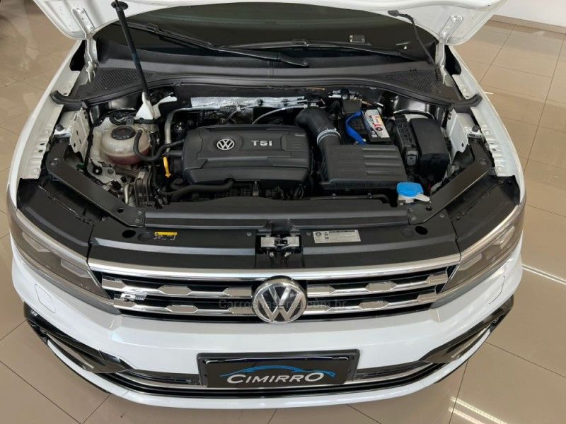 VOLKSWAGEN TIGUAN 2.0 ALLSPACE R-LINE 350 TSI 4X4 2019/2020 CIMIRRO AUTOMÓVEIS TAQUARA / Carros no Vale VOLKSWAGEN TIGUAN 2.0 ALLSPACE R-LINE 350 TSI 4X4 2019/2020 CIMIRRO AUTOMÓVEIS TAQUARA / Carros no Vale