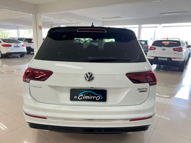 VOLKSWAGEN TIGUAN 2.0 ALLSPACE R-LINE 350 TSI 4X4 2019/2020 CIMIRRO AUTOMÓVEIS TAQUARA / Carros no Vale VOLKSWAGEN TIGUAN 2.0 ALLSPACE R-LINE 350 TSI 4X4 2019/2020 CIMIRRO AUTOMÓVEIS TAQUARA / Carros no Vale