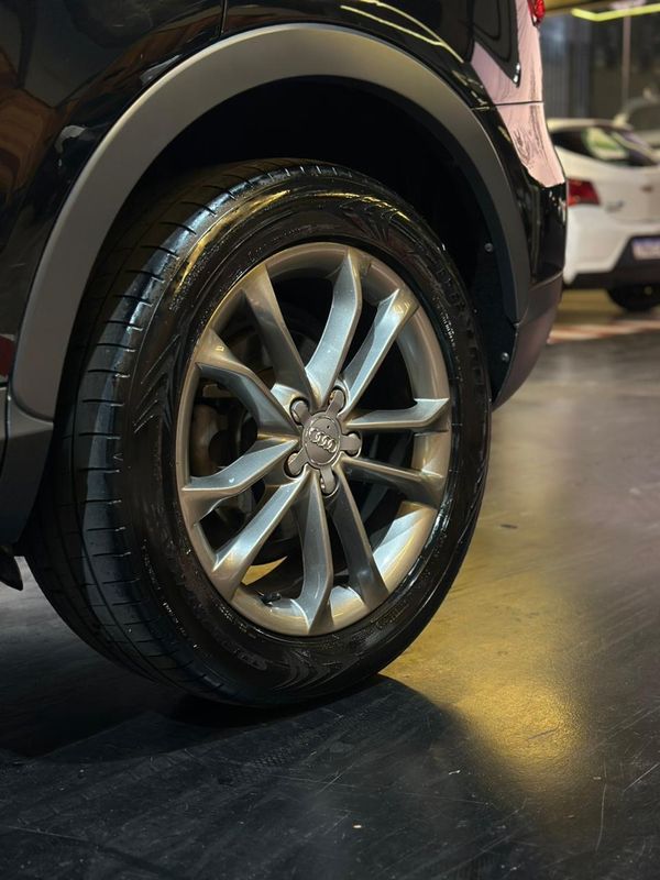 Audi Q3 2.0 Tfsi 2014/2015 DL MOTORS LAJEADO / Carros no Vale