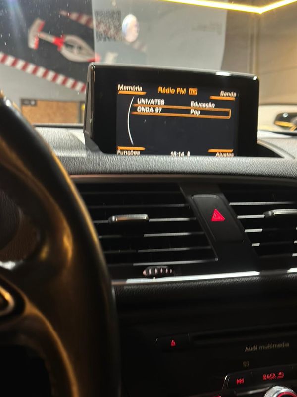 Audi Q3 2.0 Tfsi 2014/2015 DL MOTORS LAJEADO / Carros no Vale