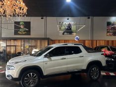 Fiat Toro Volcano D4 2018/2019 DL MOTORS LAJEADO / Carros no Vale