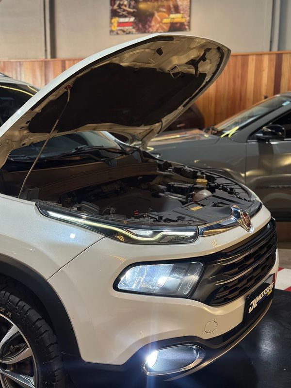 Fiat Toro Volcano D4 2018/2019 DL MOTORS LAJEADO / Carros no Vale