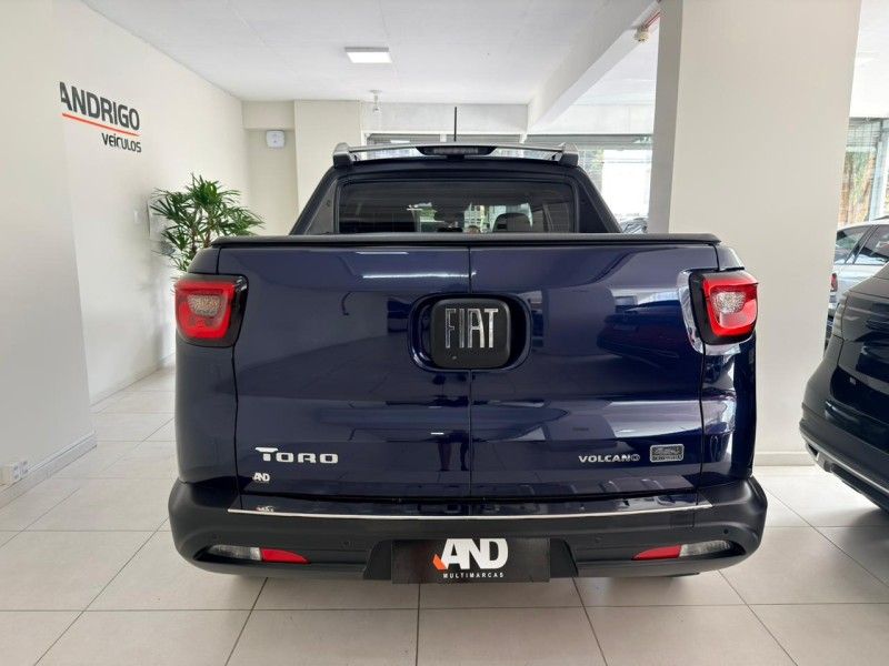 FIAT TORO 2.0 16V TURBO VOLCANO AT9 4X4 2024/2025 ANDRIGO VEÍCULOS CAXIAS DO SUL / Carros no Vale