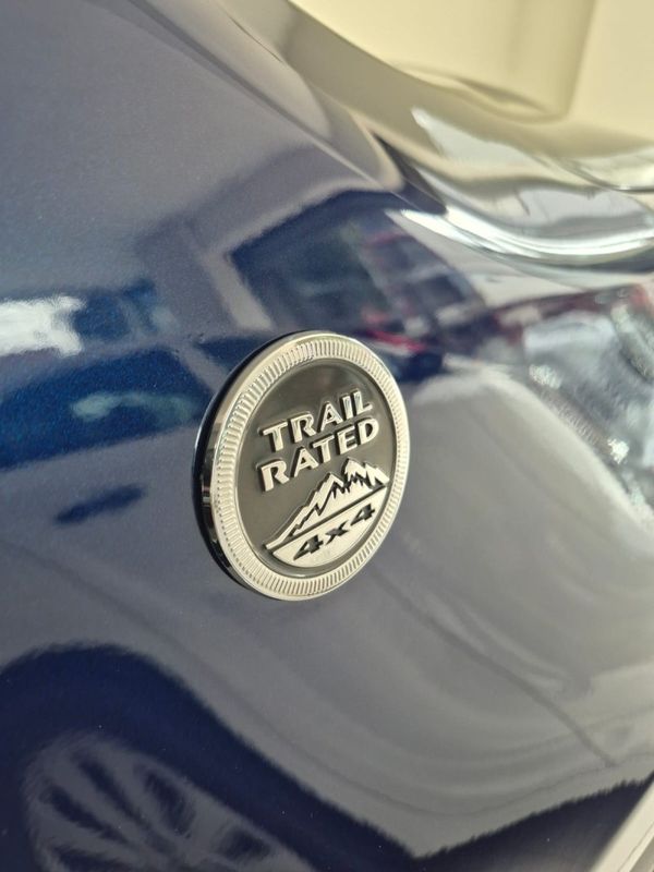 JEEP RENEGADE 1.3 TRAILHAWK T270 16V TURBO 4×4 2022/2022 ANDRIGO VEÍCULOS CAXIAS DO SUL / Carros no Vale
