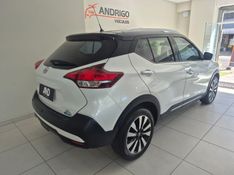 NISSAN KICKS 1.6 16V SL PACK PLUS XTRONIC 2017/2018 ANDRIGO VEÍCULOS CAXIAS DO SUL / Carros no Vale