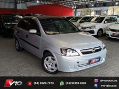 CHEVROLET CORSA 1.8 MPFI SEDAN 8V 2002/2003 V10 VEÍCULOS CAXIAS DO SUL / Carros no Vale