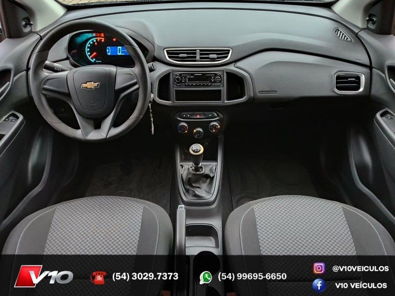 CHEVROLET ONIX 1.0 MPFI LT 8V 2017/2018 V10 VEÍCULOS CAXIAS DO SUL / Carros no Vale