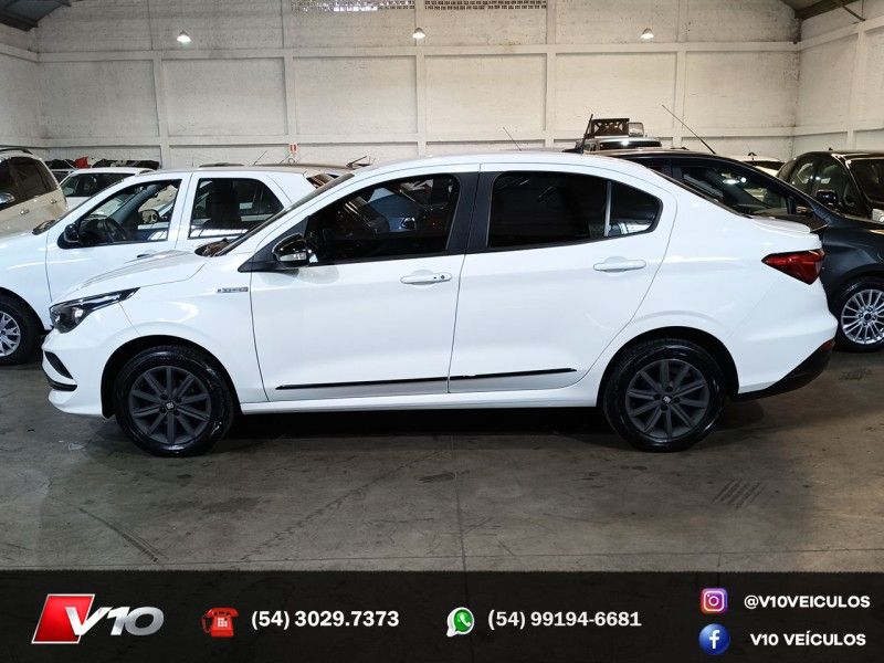 FIAT CRONOS 1.3 FIREFLY DRIVE S-DESIGN 2022/2023 V10 VEÍCULOS CAXIAS DO SUL / Carros no Vale