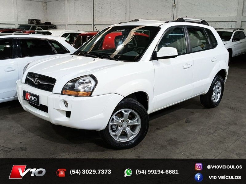 HYUNDAI TUCSON 2.0 MPFI GLS 16V 143CV 2WD 2014/2015 V10 VEÍCULOS CAXIAS DO SUL / Carros no Vale