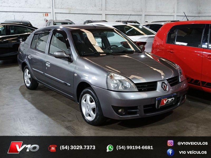 RENAULT CLIO 1.6 PRIVILÉGE SEDAN 16V 2006/2007 V10 VEÍCULOS CAXIAS DO SUL / Carros no Vale