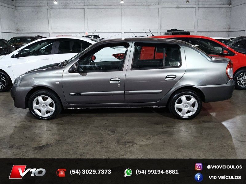 RENAULT CLIO 1.6 PRIVILÉGE SEDAN 16V 2006/2007 V10 VEÍCULOS CAXIAS DO SUL / Carros no Vale
