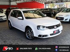 VOLKSWAGEN GOLF 1.6 MI SPORTLINE LIMITED EDITION 8V 2011/2012 V10 VEÍCULOS CAXIAS DO SUL / Carros no Vale