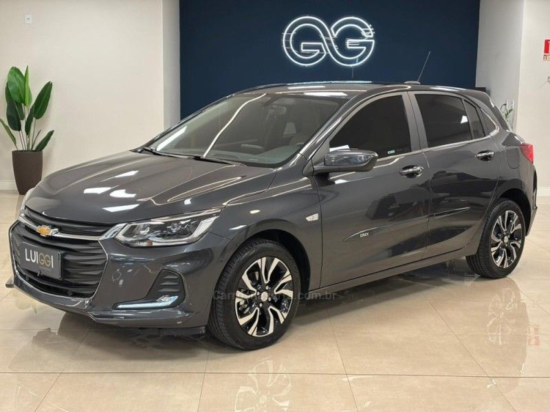 CHEVROLET ONIX 1.0PREMIER PLUS 12V TURBO 2023/2024 LUIGGI AUTOMÓVEIS CARLOS BARBOSA / Carros no Vale CHEVROLET ONIX 1.0PREMIER PLUS 12V TURBO 2023/2024 LUIGGI AUTOMÓVEIS CARLOS BARBOSA / Carros no Vale