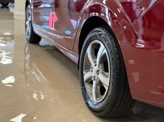 CHEVROLET PRISMA 1.4 MPFI LTZ 8V 2017/2018 LUIGGI AUTOMÓVEIS CARLOS BARBOSA / Carros no Vale