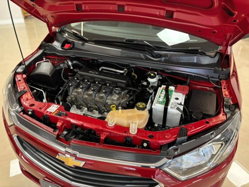 CHEVROLET PRISMA 1.4 MPFI LTZ 8V 2017/2018 LUIGGI AUTOMÓVEIS CARLOS BARBOSA / Carros no Vale