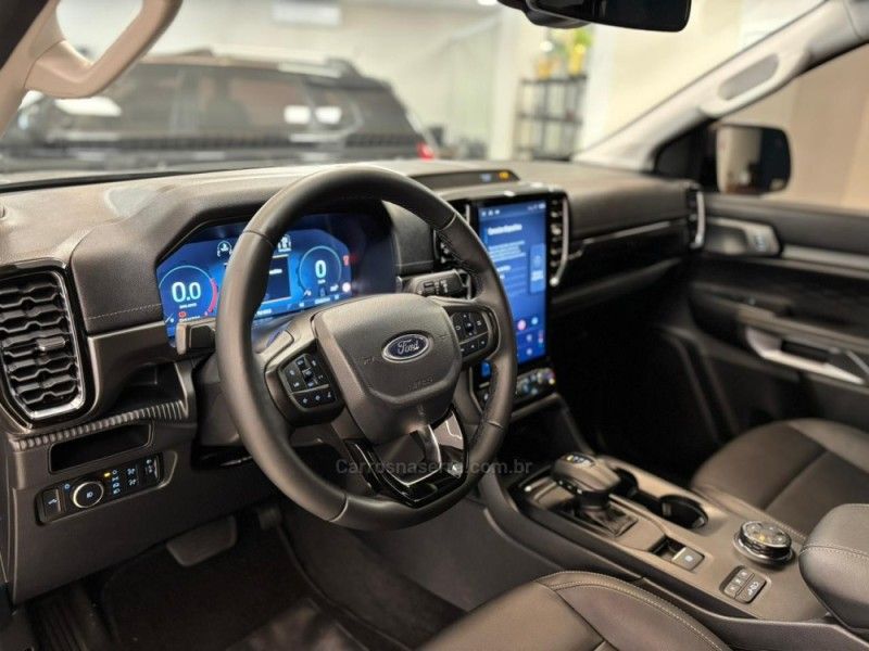 FORD RANGER 3.0 LIMITED 4X4 CD V6 TURBO 2025/2026 LUIGGI AUTOMÓVEIS CARLOS BARBOSA / Carros no Vale