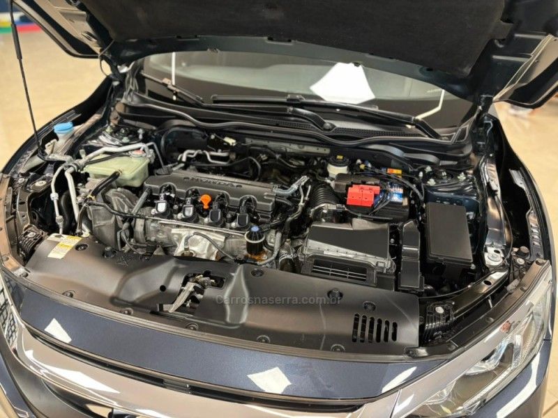 HONDA CIVIC 2.0 LX SEDAN 16V 2019/2020 LUIGGI AUTOMÓVEIS CARLOS BARBOSA / Carros no Vale