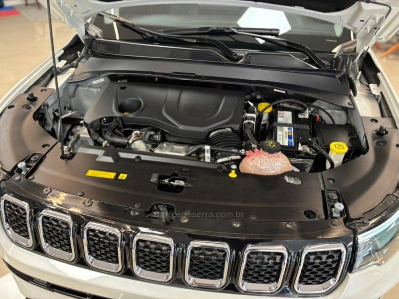 JEEP COMPASS 1.3 LONGITUDE T270 16V TURBO 4X2 2024/2024 LUIGGI AUTOMÓVEIS CARLOS BARBOSA / Carros no Vale JEEP COMPASS 1.3 LONGITUDE T270 16V TURBO 4X2 2024/2024 LUIGGI AUTOMÓVEIS CARLOS BARBOSA / Carros no Vale
