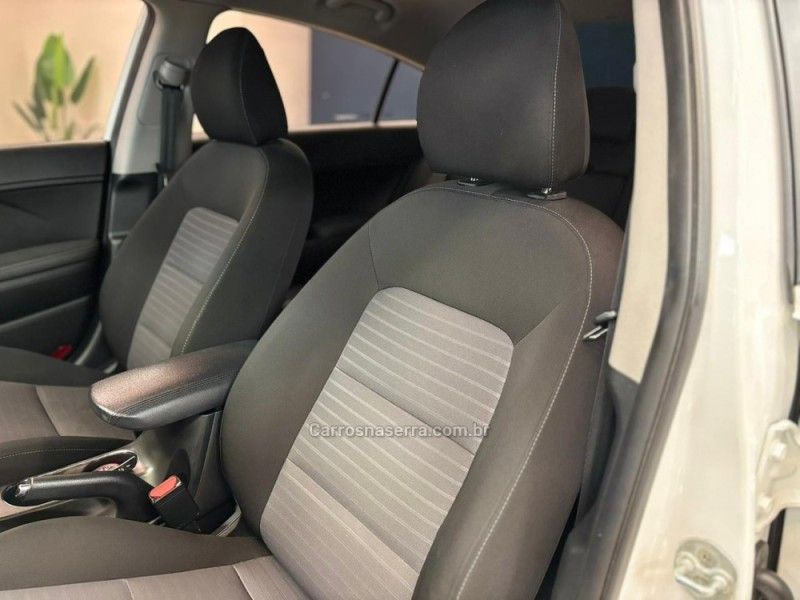 KIA CERATO 1.6 16V SX4 2018/2019 LUIGGI AUTOMÓVEIS CARLOS BARBOSA / Carros no Vale