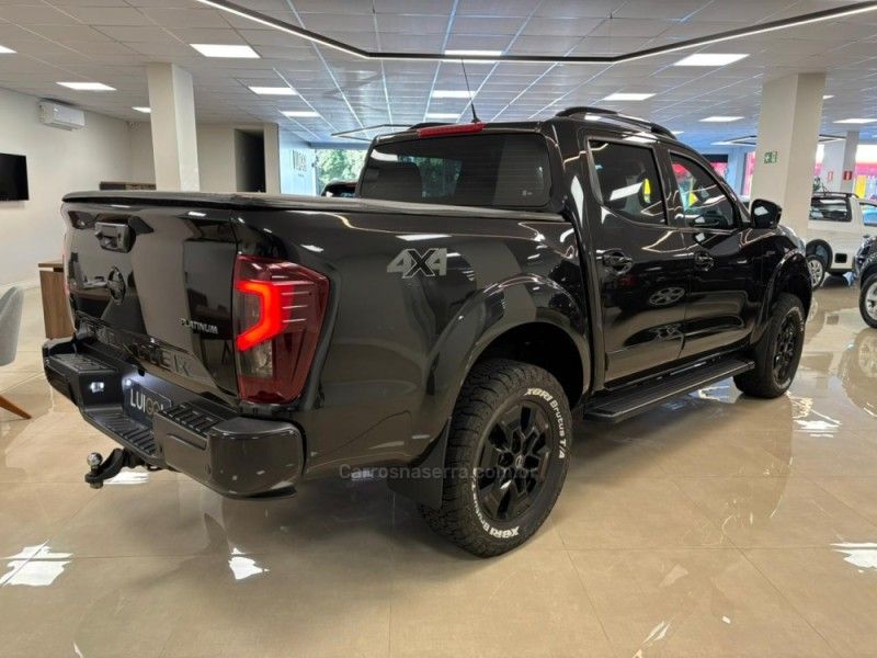 NISSAN FRONTIER 2.3 16V PLATINUM TURBO CD 4X4 2024/2025 LUIGGI AUTOMÓVEIS CARLOS BARBOSA / Carros no Vale