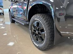 NISSAN FRONTIER 2.3 16V PLATINUM TURBO CD 4X4 2024/2025 LUIGGI AUTOMÓVEIS CARLOS BARBOSA / Carros no Vale