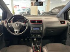 VOLKSWAGEN FOX 1.6 MI ROCK IN RIO 8V 2013/2014 LUIGGI AUTOMÓVEIS CARLOS BARBOSA / Carros no Vale